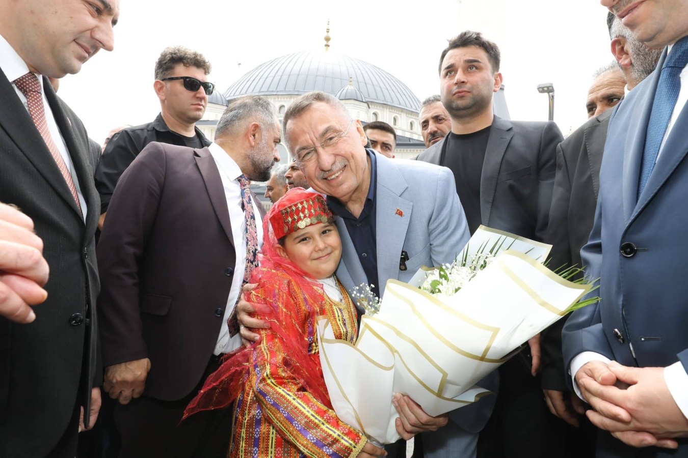 İLÇEMİZİN GURURU FUAT OKTAY BABA OCAĞINDA