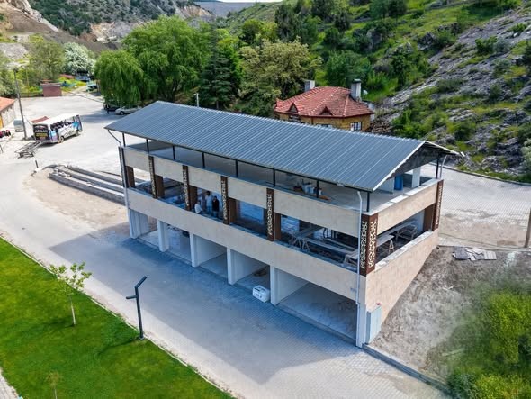 Rafting alanımızda yapımını sürdürdüğümüz restoran projemizde sona yaklaştık.